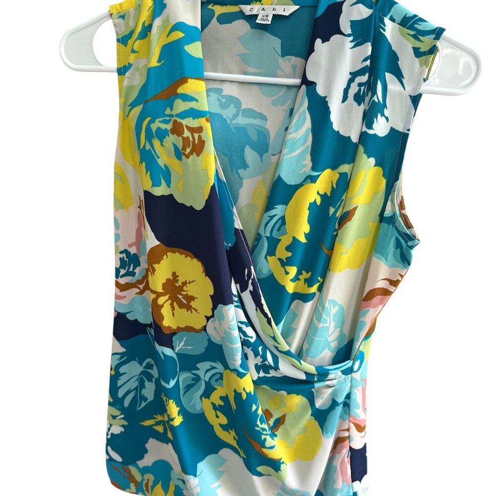 🥰3/$25 EUC CABI Spring Blossom Floral Sleeveless Blouse - $8 Bundled